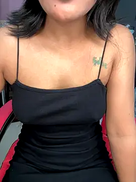 Snapshot of LeisyXO chatting on November 27, 8:11 pm LeisyXO online show from November 27, 8:11 pm