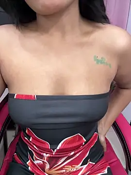 Snapshot of LeisyXO chatting on February 10, 7:07 pm LeisyXO online show from February 10, 7:07 pm