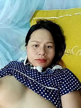 Snapshot of Baby-ladyass20 chatting on February 15, 2:15 am Baby-ladyass20 online show from February 15, 2:15 am