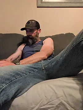 TJ THE MAN online show from April 25, 4:04 am