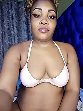 Queenshaz01 online show from March 1, 10:42 pm