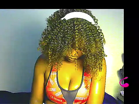 lilylovexx online show from April 15, 1:51 pm