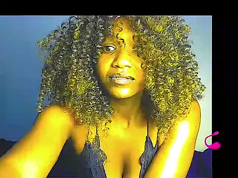 lilylovexx online show from April 17, 4:32 pm