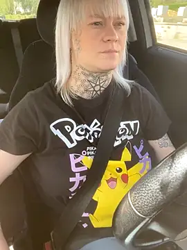 poussichienne online show from September 13, 10:15 am