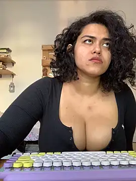 Curvydesifromgermany online show from March 5, 3:29 pm