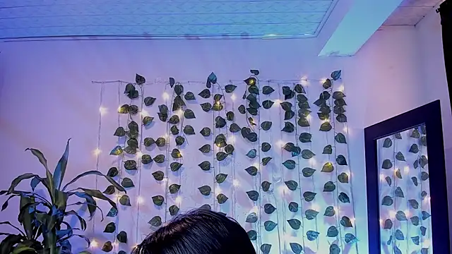 mariiana-diaz online show from February 10, 4:14 pm