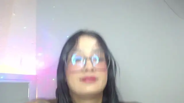 mariiana-diaz online show from June 2, 7:16 pm