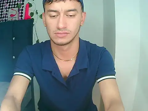 Kevin Torres online show from December 19, 8:23 pm