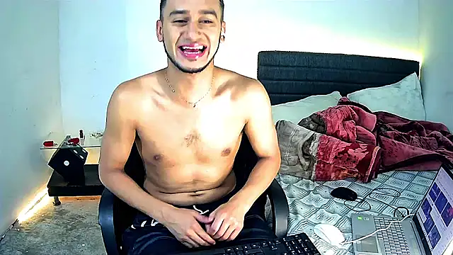 Kevin Torres online show from November 28, 10:29 am