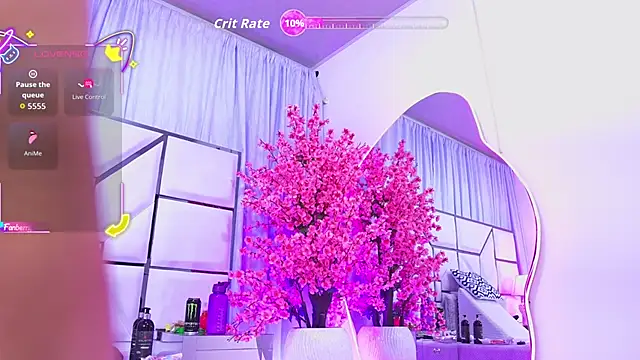 AuraRoss online show from April 22, 7:04 pm