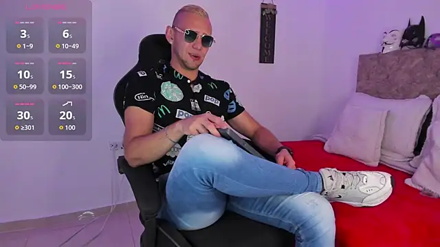 Damon Bakert online show from October 28, 3:58 pm