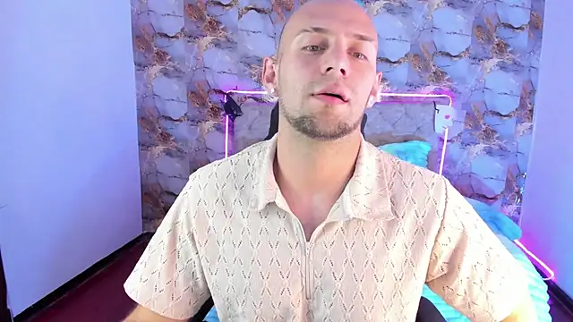 Snapshot of Damon_Bakert chatting on March 20, 6:02 pm Damon Bakert online show from March 20, 6:02 pm