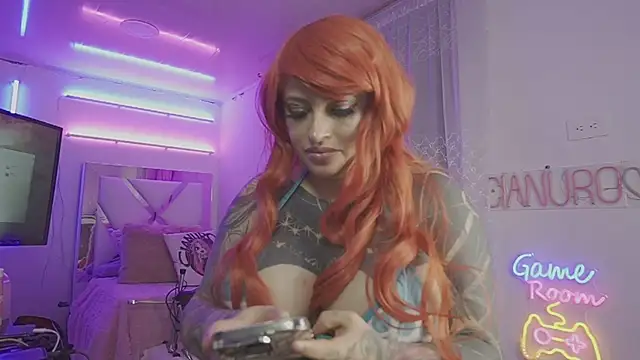 angelacianuro  online show from February 11, 4:33 am