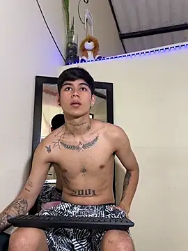 Lukas strong online show from November 24, 2:06 pm