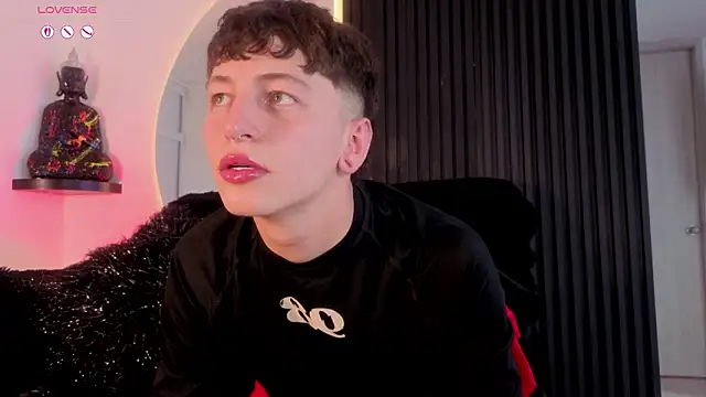 Ken-boy  online show from January 16, 9:30 pm