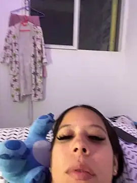 Milu Shackelfft online show from December 29, 6:14 am