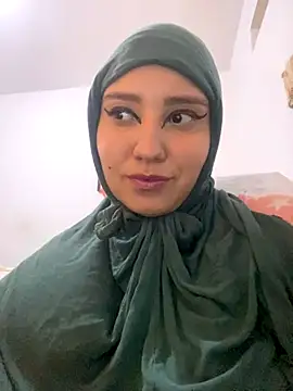 hannahayat online show from September 12, 8:31 pm