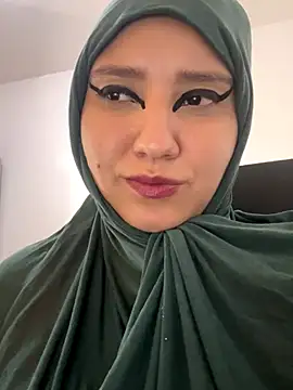 hannahayat online show from November 1, 3:03 pm