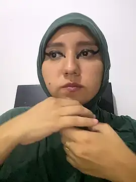 hannahayat online show from January 8, 10:56 pm