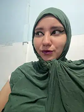 hannahayat online show from July 7, 12:20 pm