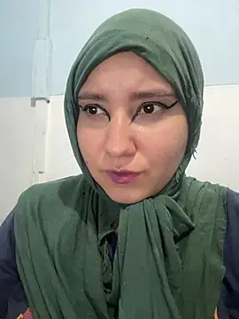 hannahayat online show from July 10, 8:22 pm