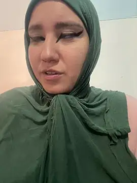 hannahayat online show from July 12, 3:47 pm