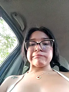 -VICKKY online show from January 17, 10:34 pm