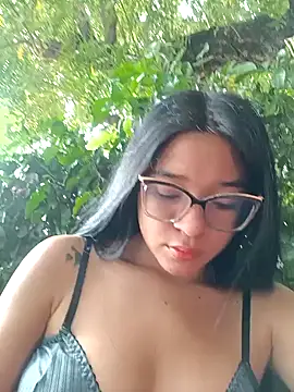 -VICKKY online show from February 3, 2:34 pm