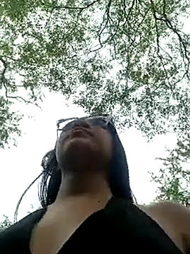 -VICKKY online show from March 7, 8:22 pm