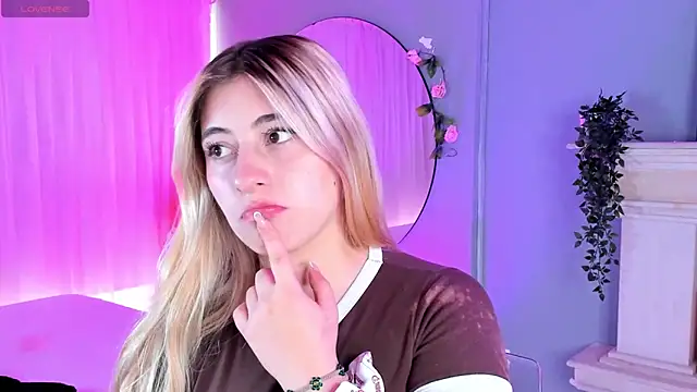 tiffany becker online show from April 20, 2:53 pm