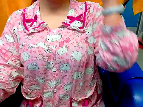 Snapshot of Cherry_6969 chatting on February 24, 11:14 pm Cherry 6969 online show from February 24, 11:14 pm