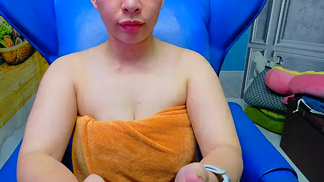 Snapshot of Cherry_6969 chatting on March 21, 3:00 am Cherry 6969 online show from March 21, 3:00 am