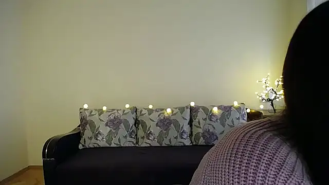 Pretty shy online show from January 17, 9:06 am