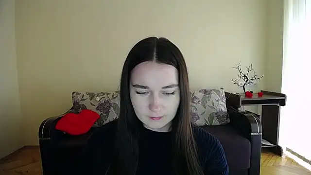 Pretty shy online show from October 2, 8:21 am