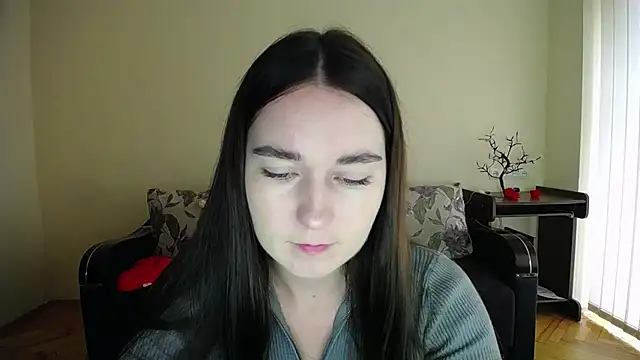 Pretty shy online show from October 6, 8:23 am