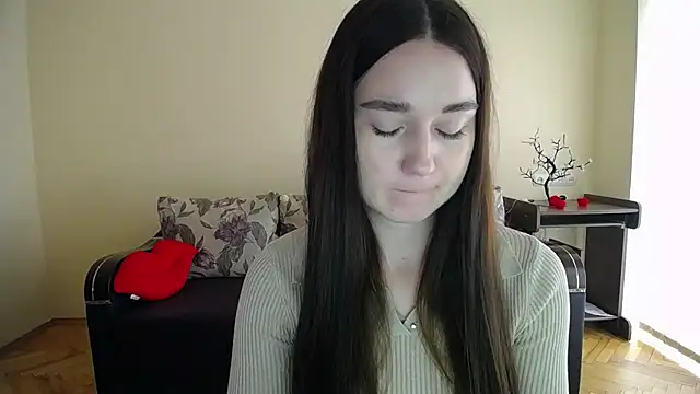 Pretty shy online show from October 24, 9:06 am