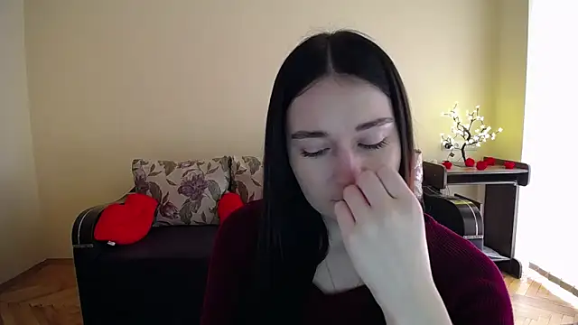 Pretty shy online show from April 4, 8:56 am