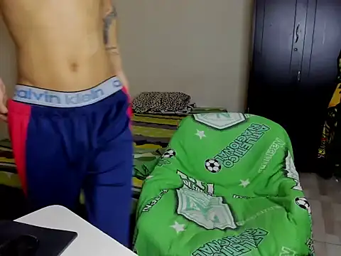 cardrey05 online show from February 28, 9:05 pm