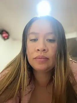 Emiily lee online show from January 17, 8:52 am