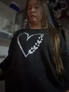 Emiily lee online show from February 6, 10:35 pm