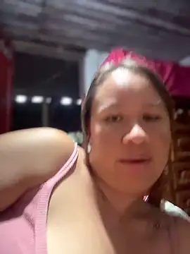 Emiily lee online show from April 11, 11:09 pm