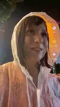 Snapshot of ashy_7999 chatting on September 18, 1:35 pm ashy 7999 online show from September 18, 1:35 pm