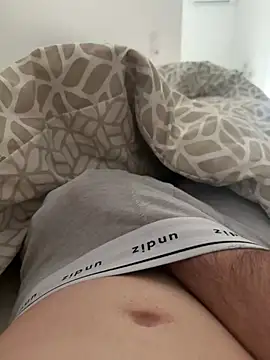 sudistept online show from March 28, 2:27 pm