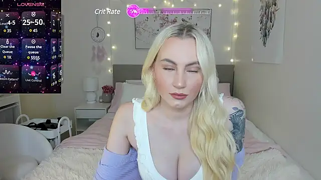 lunaraeXO online show from January 20, 9:03 am