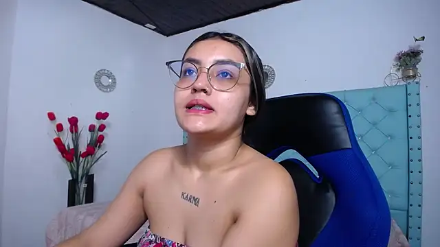 antonella sweetlittle online show from April 10, 12:32 pm