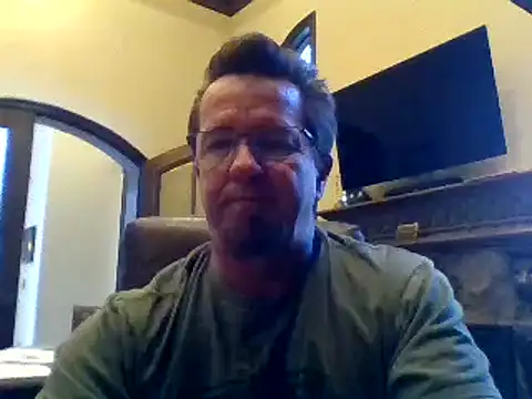 sluttydylan online show from February 7, 11:34 pm