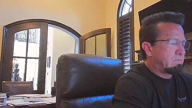 Snapshot of sluttydylan chatting on May 22, 6:02 pm sluttydylan online show from May 22, 6:02 pm