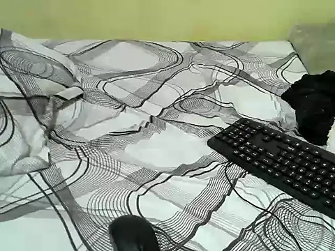 Quincy joyy online show from December 16, 4:06 am