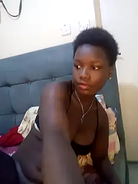 Layla Amish1 online show from January 10, 6:42 am