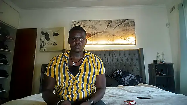 2diviu234 online show from February 25, 10:15 am